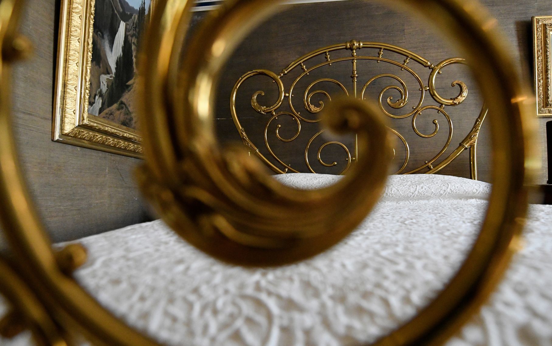 Moss Mansion Ghost Tour